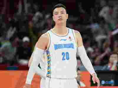 约翰·科林斯加盟活塞：NBA三年5100万美元合同落地，底特律补强前场并延续争胜阵容